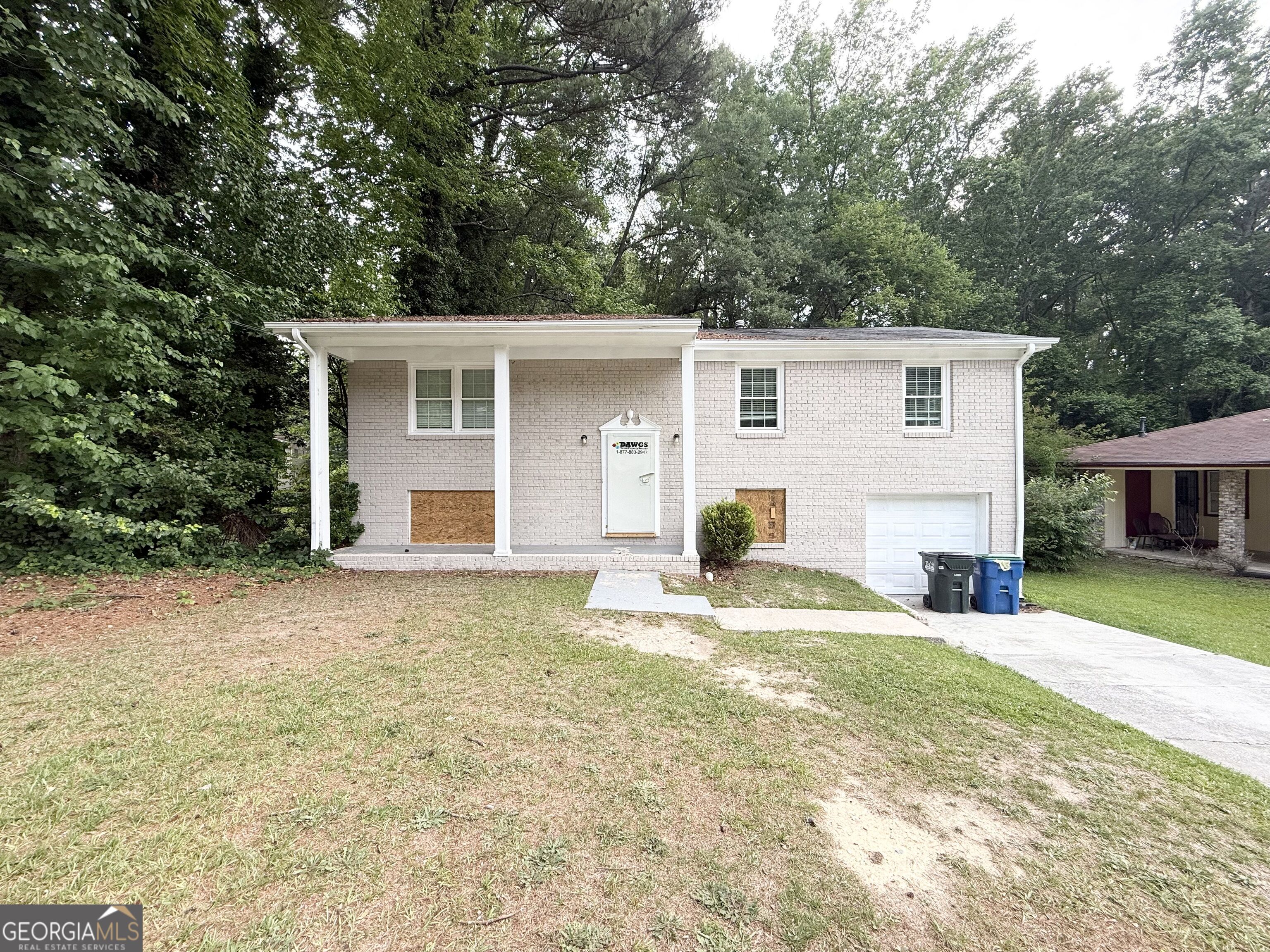 6525 Woodford Road Atlanta, GA 30349 - Photo 1 of 25 Gallery Image 1
