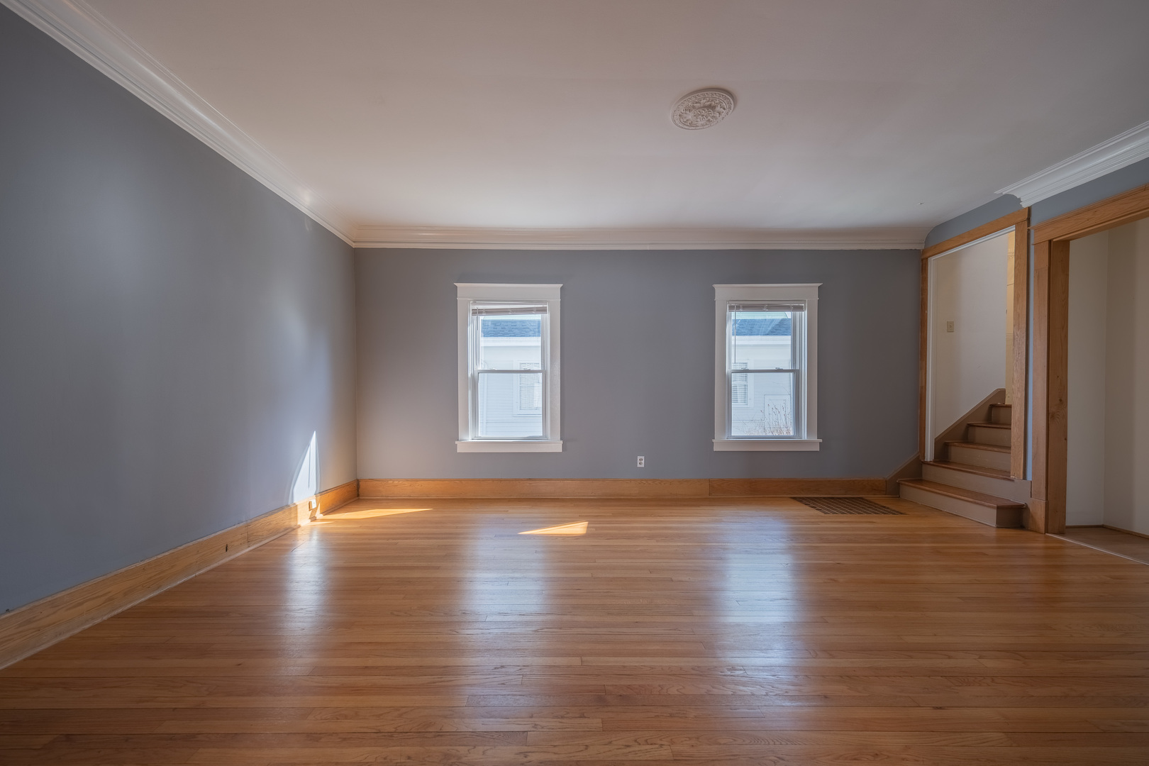 364 North Addison Avenue Elmhurst, IL 60126 - Photo 5 of 21