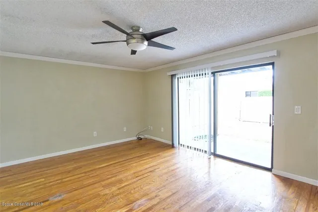 $1,400 | 273 East Towne Place, Titusville, FL 32796