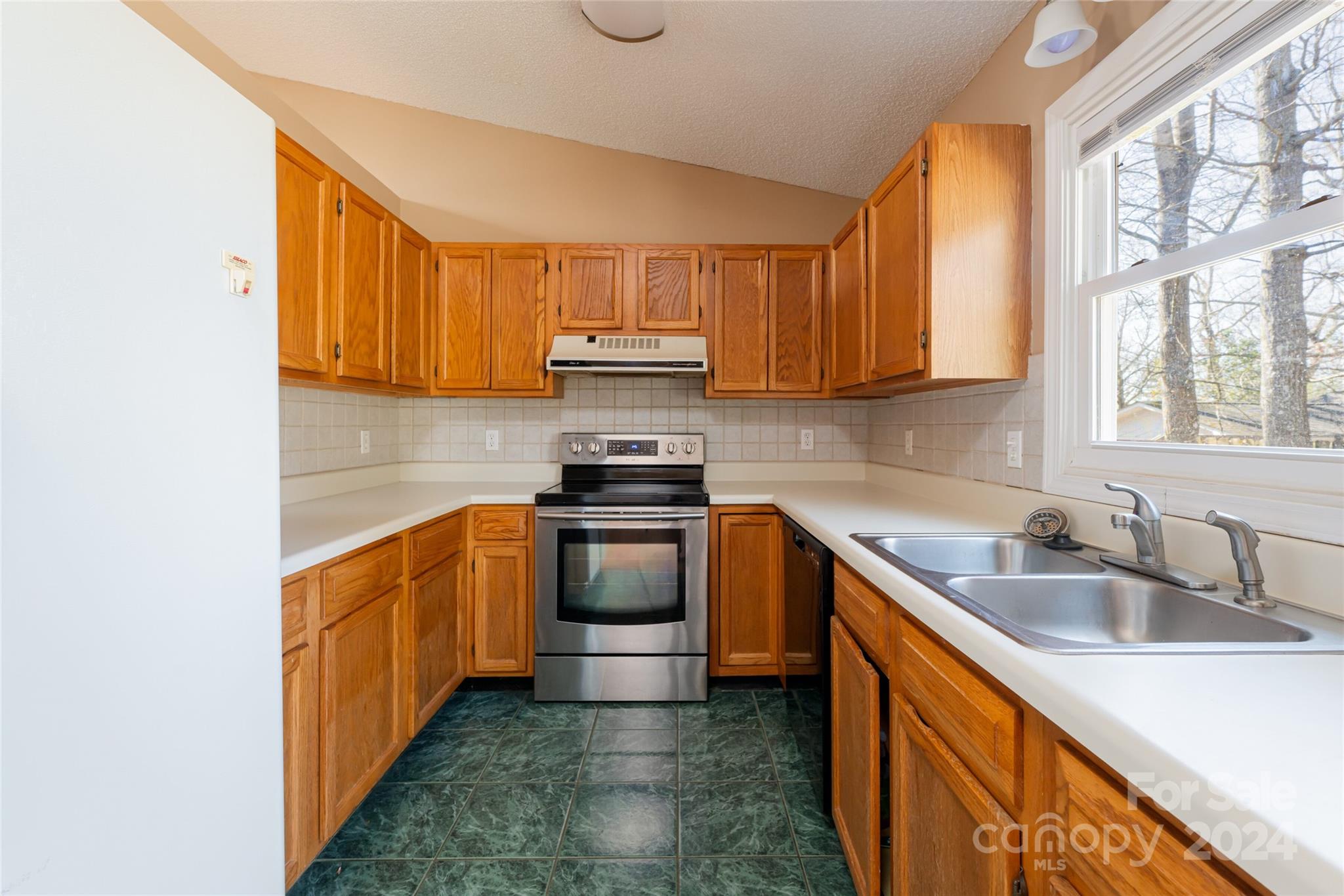 17 Old Turnpike Road Arden, NC 28704 - Photo 15 of 34 Gallery Image 15