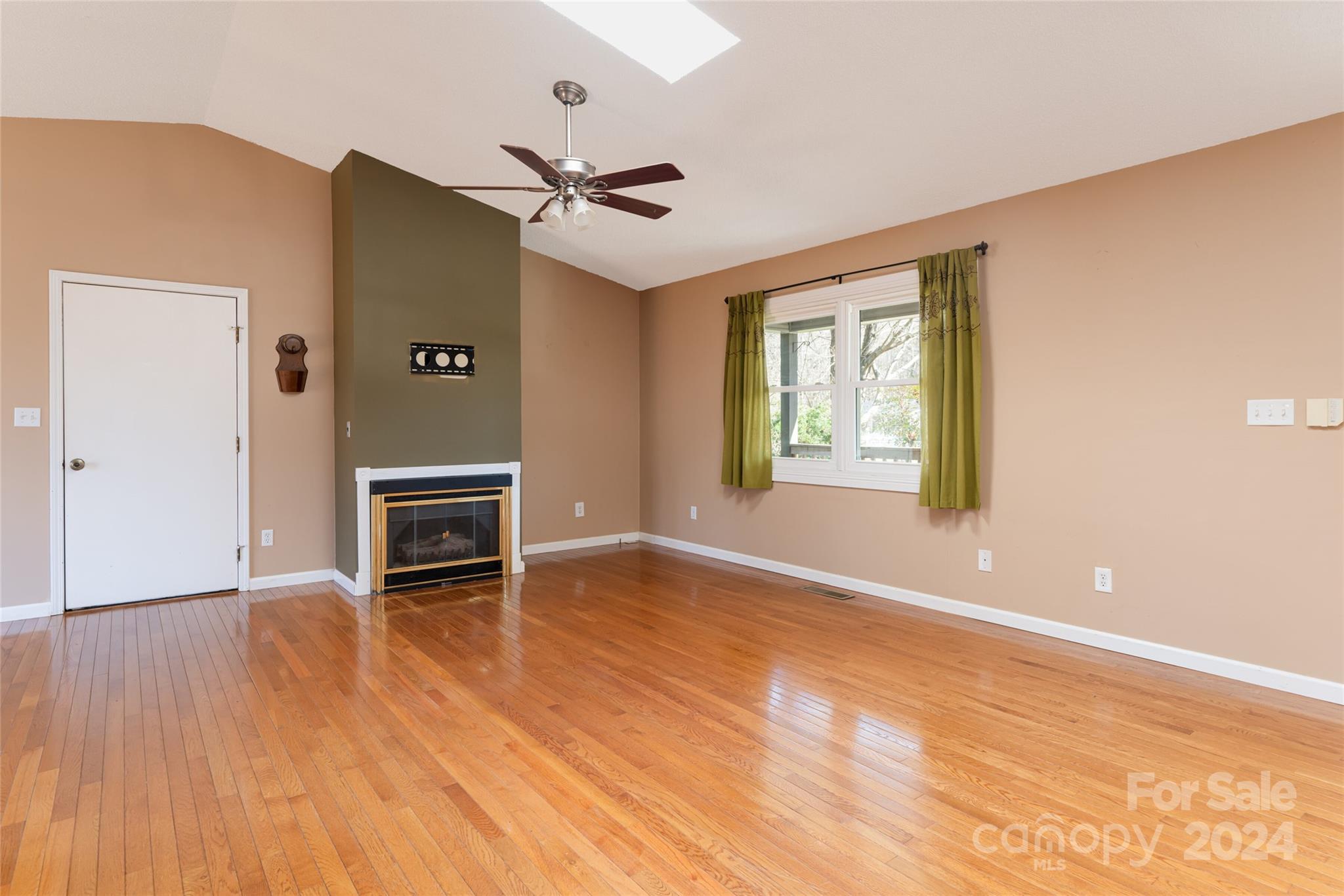 17 Old Turnpike Road Arden, NC 28704 - Photo 7 of 34 Gallery Image 7