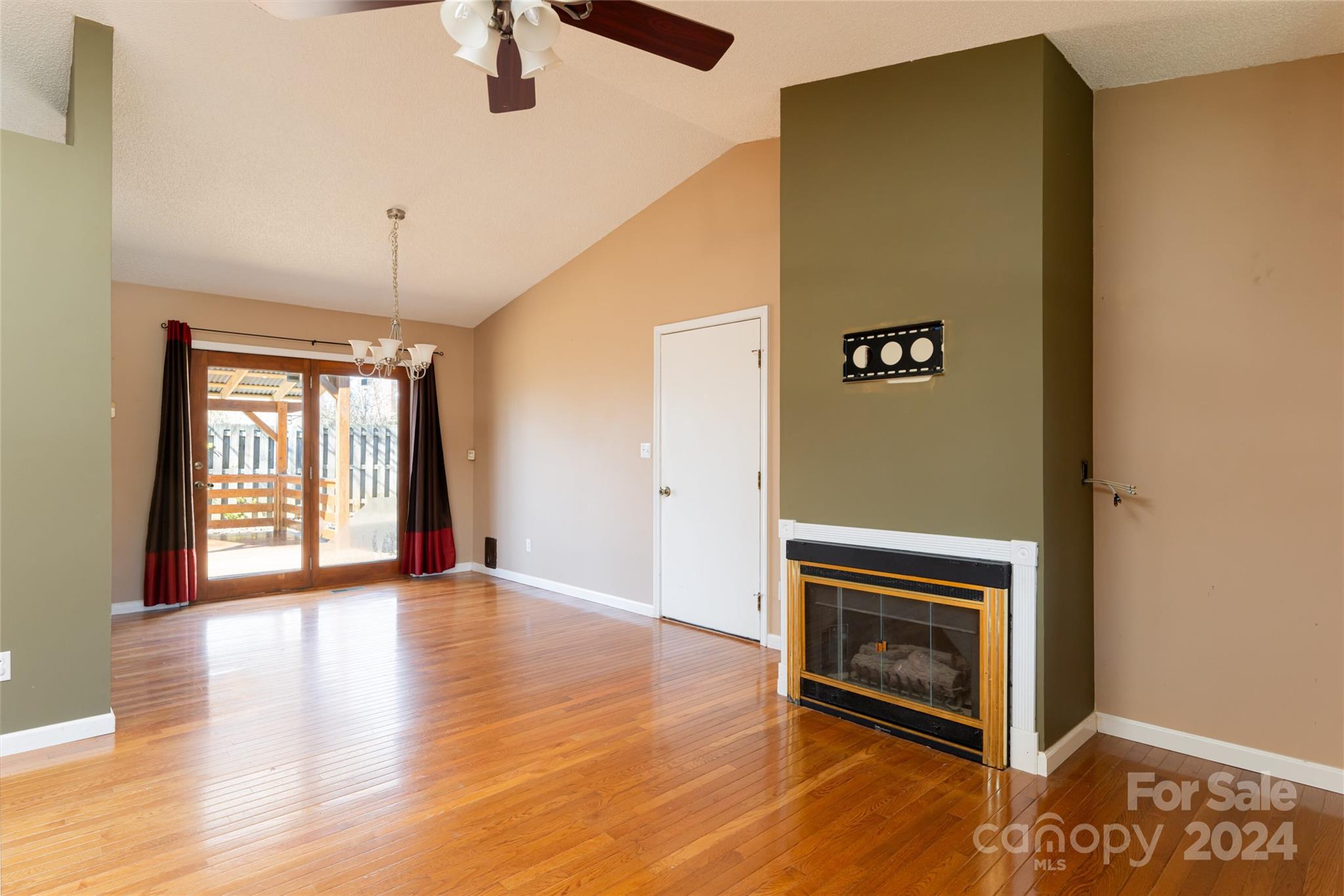 17 Old Turnpike Road Arden, NC 28704 - Photo 9 of 34 Gallery Image 9