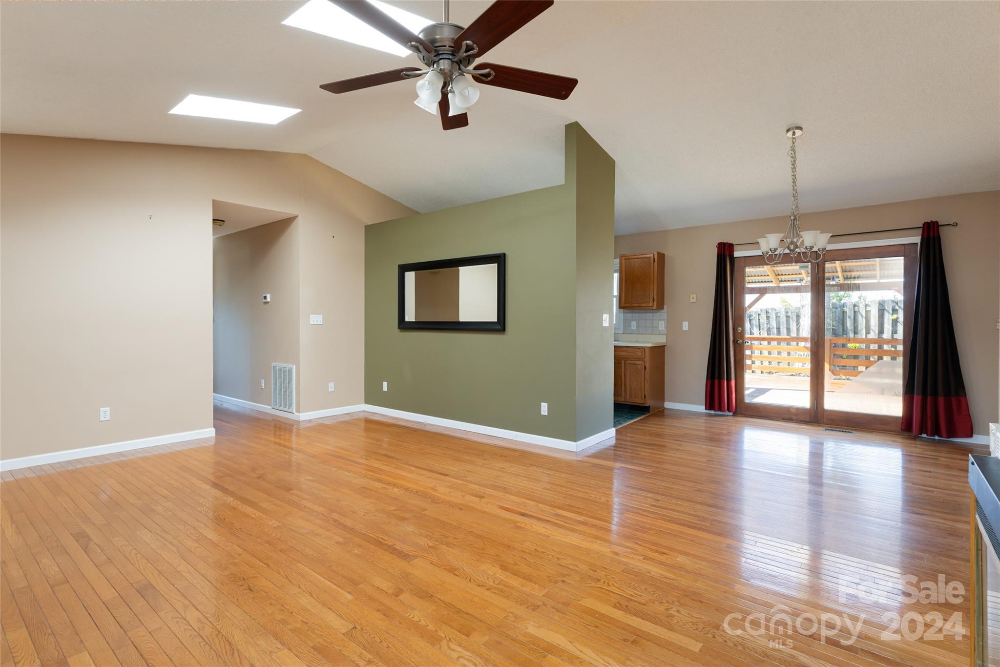 17 Old Turnpike Road Arden, NC 28704 - Photo 10 of 34 Gallery Image 10