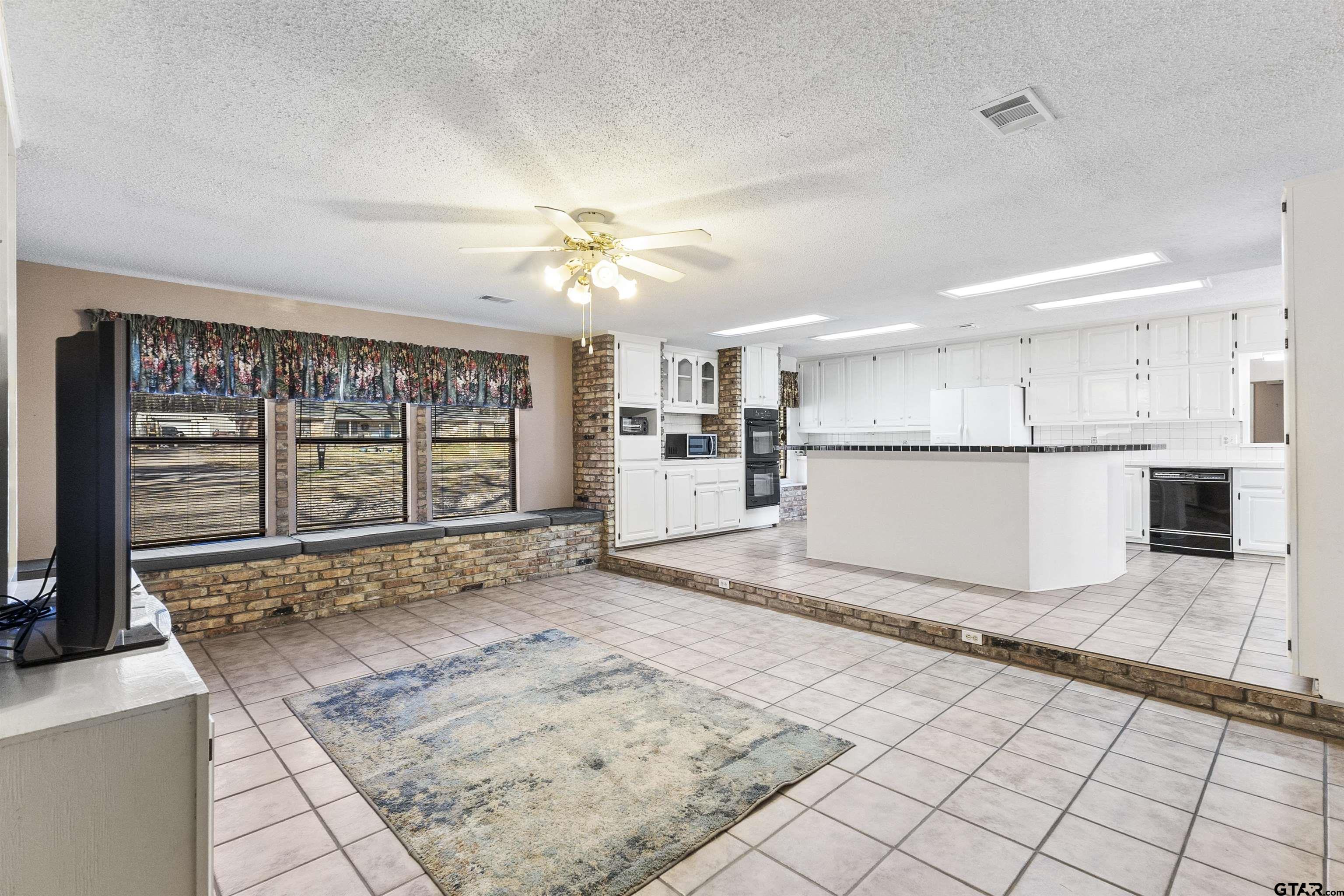 16357 County Road 1235 Tyler, TX 75709 - Photo 3 of 24