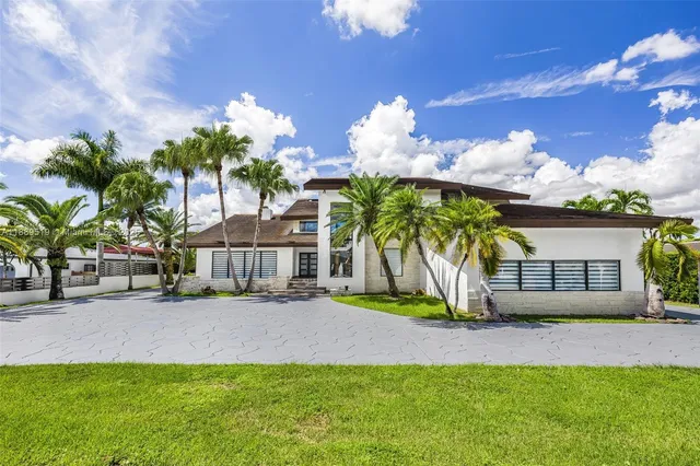$3,099,999 | 3800 Southwest 128th Avenue, Miami, FL 33175
