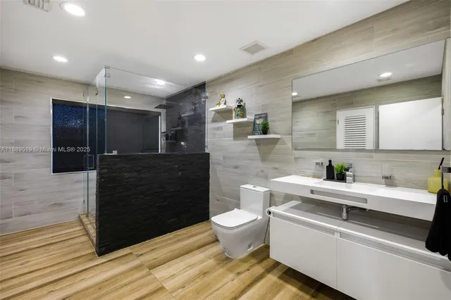 $3,099,999 | 3800 Southwest 128th Avenue, Miami, FL 33175