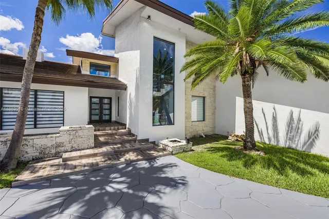 $3,099,999 | 3800 Southwest 128th Avenue, Miami, FL 33175