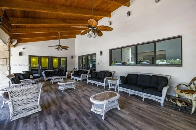 $3,099,999 | 3800 Southwest 128th Avenue, Miami, FL 33175