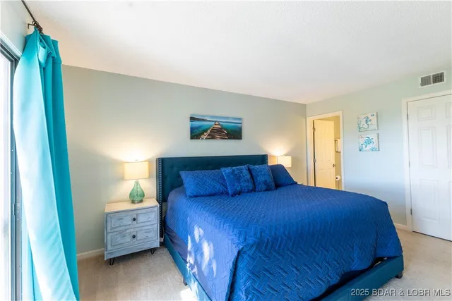 $300,000 | 24 Buoyant Place, Osage Beach, MO 65065