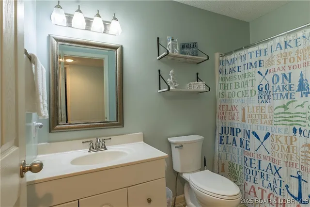 $300,000 | 24 Buoyant Place, Osage Beach, MO 65065