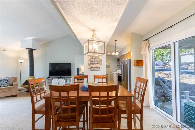 $300,000 | 24 Buoyant Place, Osage Beach, MO 65065