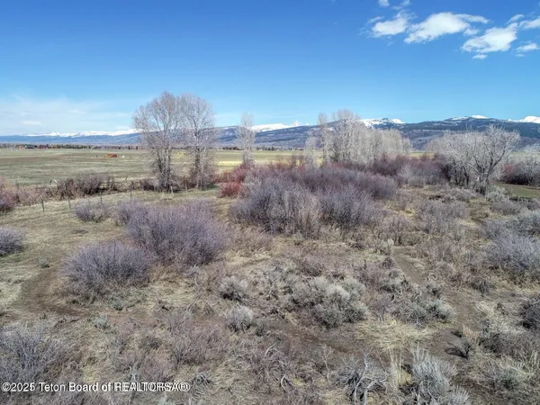 $275,000 | 7721 Spoon Creek Drive, Victor, ID 83455