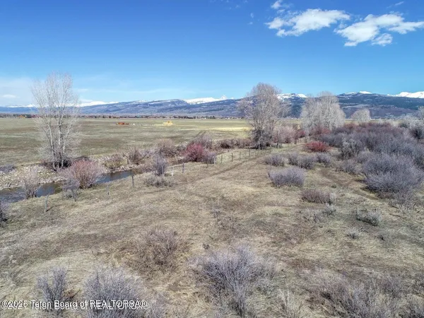 $275,000 | 7721 Spoon Creek Drive, Victor, ID 83455