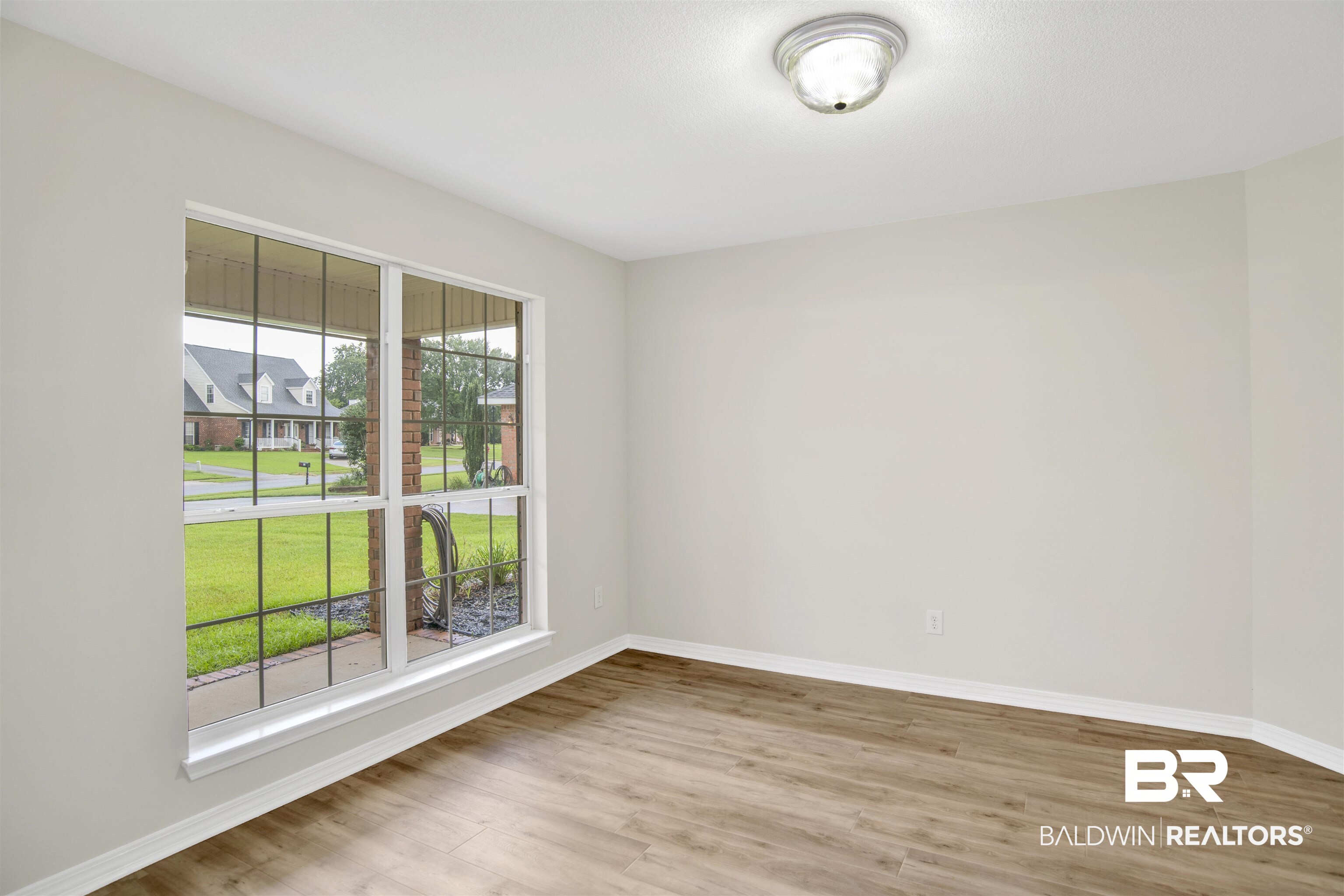 119 Destrehan Road Fairhope, AL 36532 - Photo 15 of 38