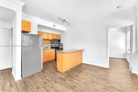 $349,000 | 737 Jefferson Avenue, Unit 305, Miami Beach, FL 33139