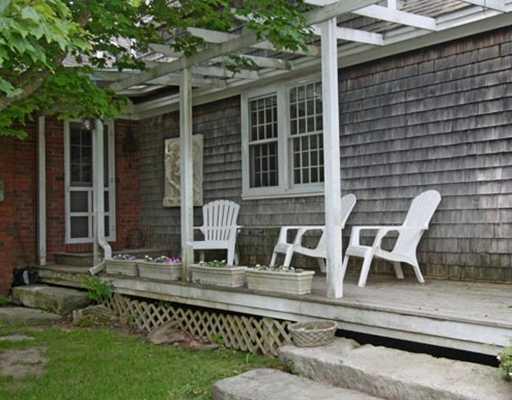 108 Marquis Road Freeport, ME 04032 - Photo 4 of 25 Exterior Front.