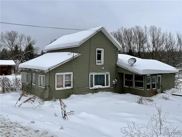 $60,000 | 10078 Highway 16, Machias, NY 14042