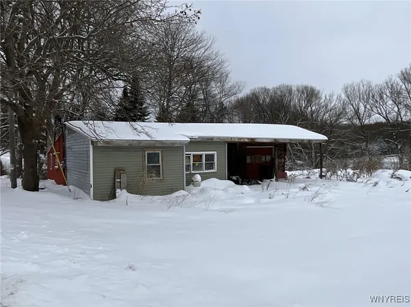 $60,000 | 10078 Highway 16, Machias, NY 14042