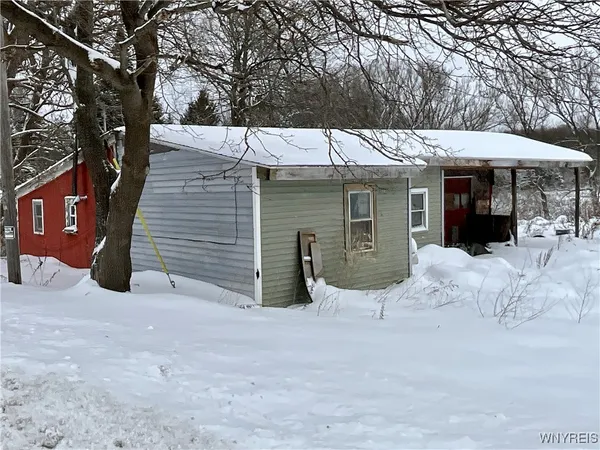 $60,000 | 10078 Highway 16, Machias, NY 14042