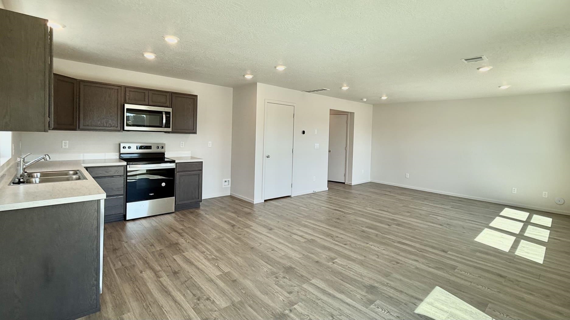 10221 Sorenstam Road Cheney, WA 99004 - Photo 2 of 27