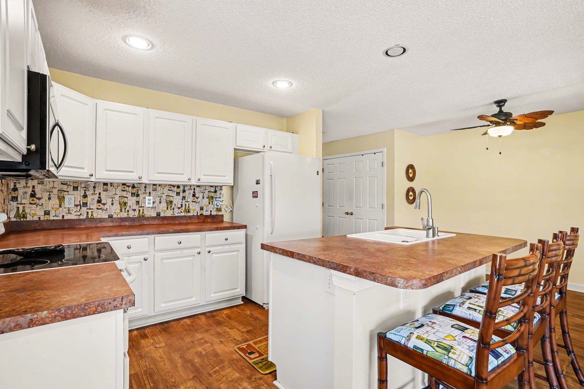 795 Wilshire Lane, Unit 795 Murrells Inlet, SC 29576 - Photo 6 of 45