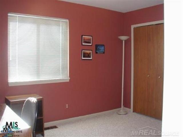3347 Longview Avenue Rochester Hills, MI 48307 - Photo 9 of 13