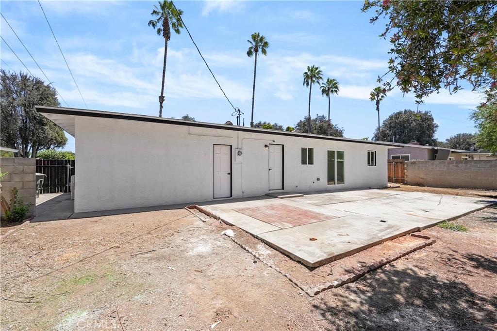 4092 Overland Street Riverside, CA 92503 - Photo 38 of 42