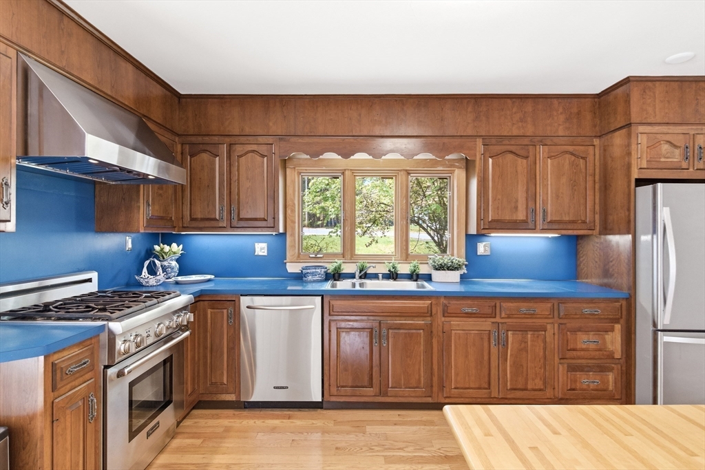 5 Adanac Road Milton, MA 02186 - Photo 20 of 35