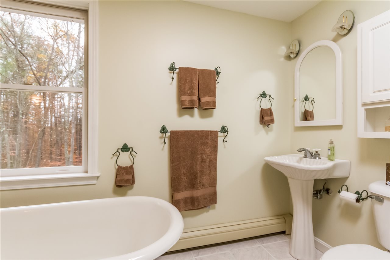 20 Rand Road Bow, NH 03304 - Photo 24 of 39