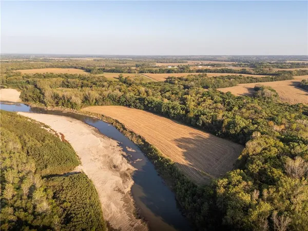 $325,000 | Northeast Berlin Road, Pattonsburg, MO 64670