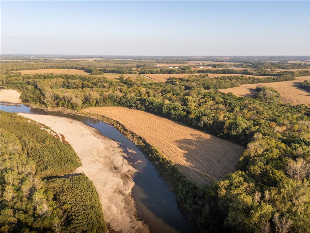 Northeast Berlin Road Pattonsburg, MO 64670 - Photo 3 of 15