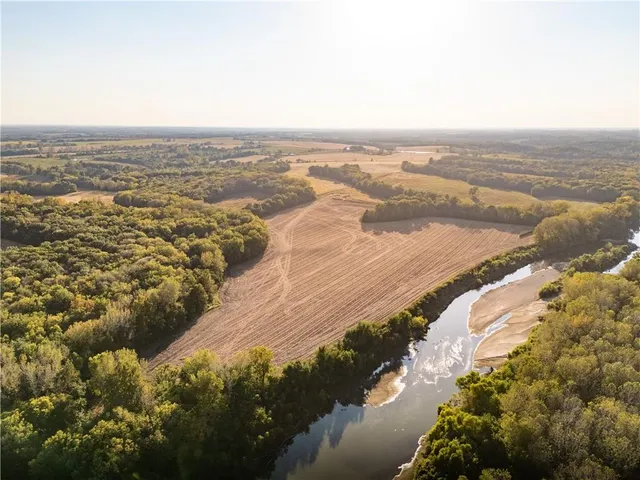 $338,000 | Northeast Berlin Road, Pattonsburg, MO 64670