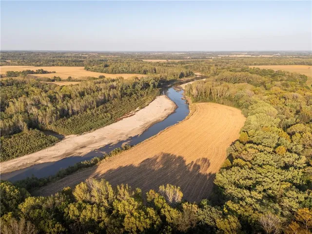 $338,000 | Northeast Berlin Road, Pattonsburg, MO 64670