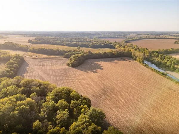 $325,000 | Northeast Berlin Road, Pattonsburg, MO 64670