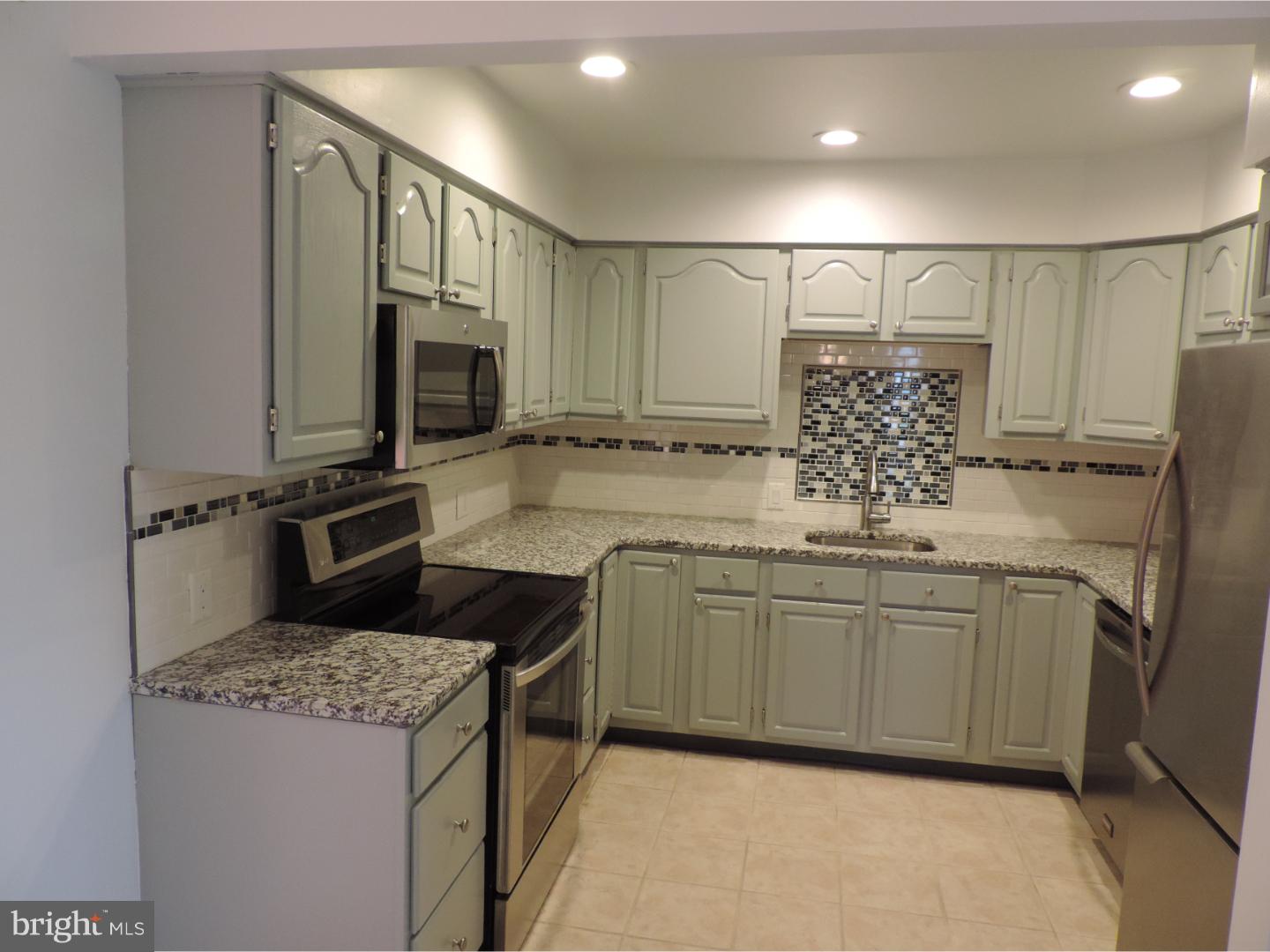 40 Jump Hill Road Levittown, PA 19056 - Photo 3 of 25 Gallery Image 3