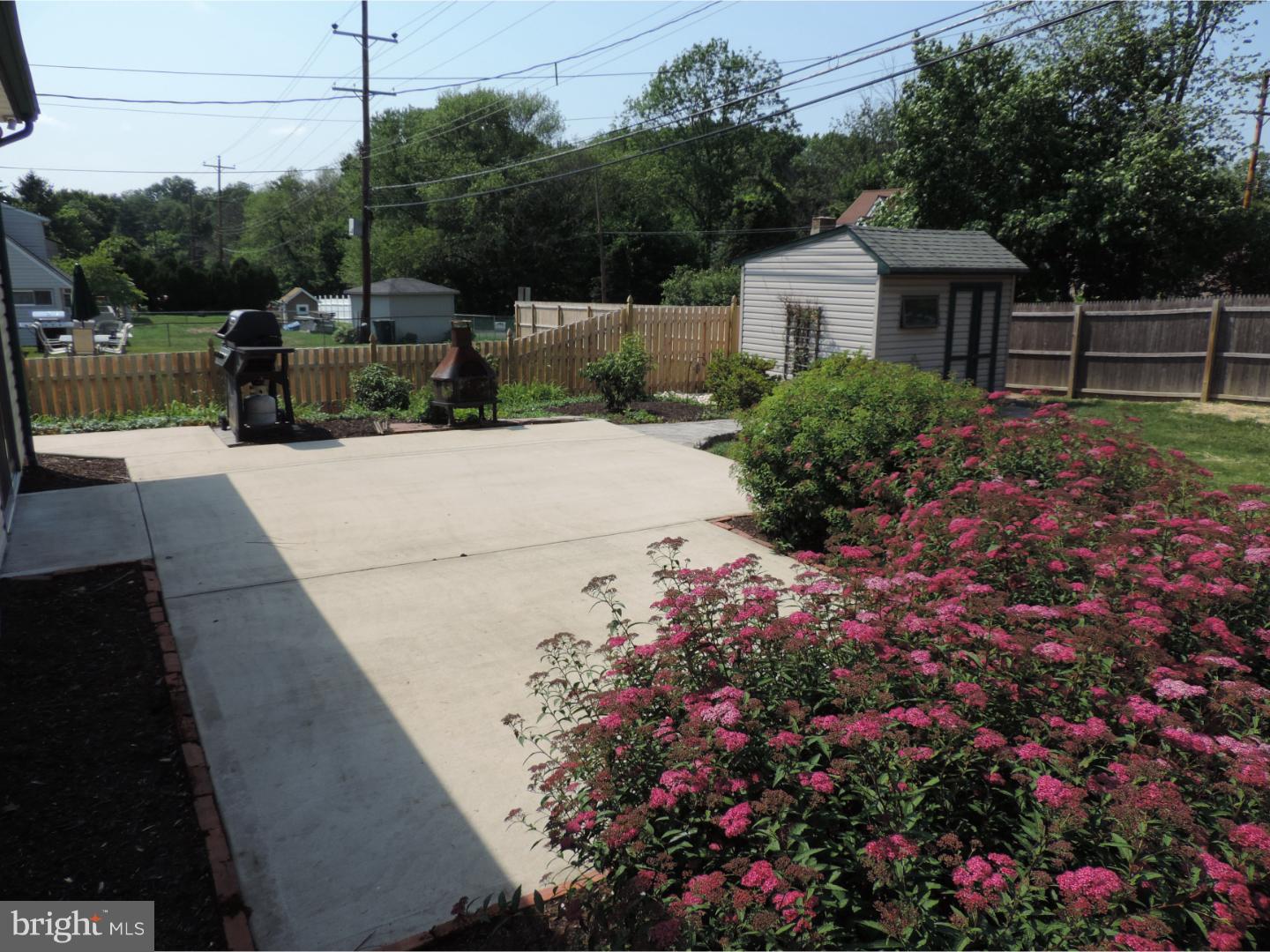 40 Jump Hill Road Levittown, PA 19056 - Photo 21 of 25 Patio