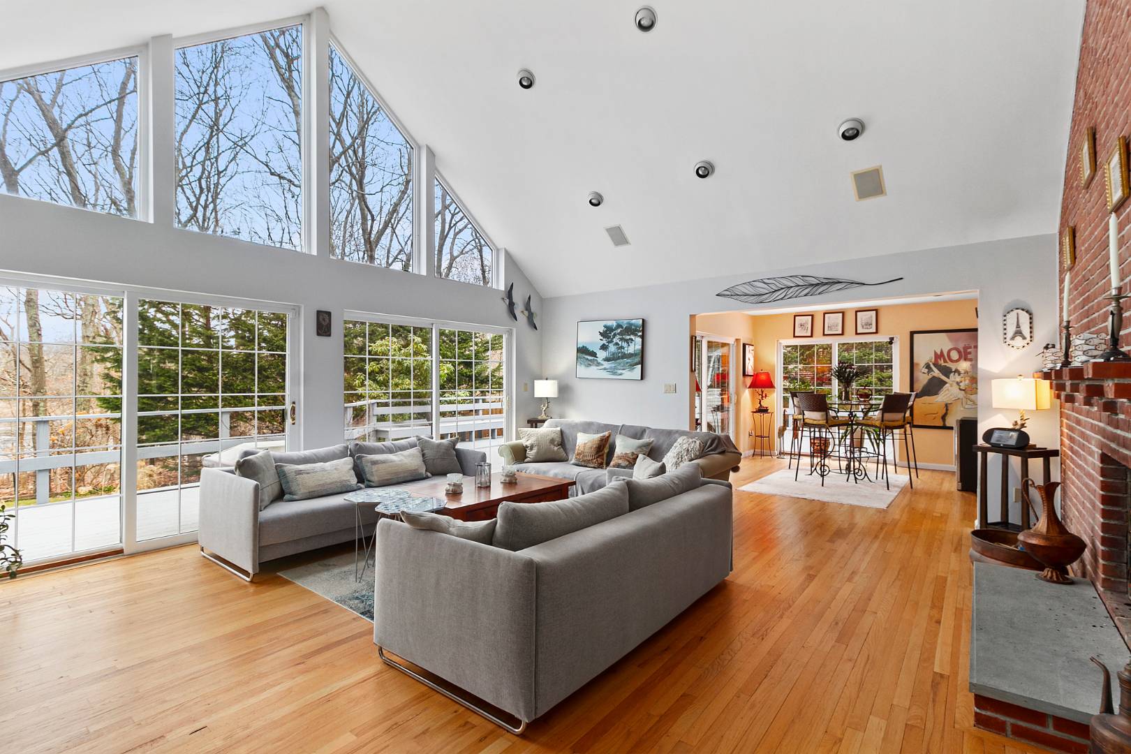 55 Laurel Lane Sag Harbor, NY 11963 - Photo 2 of 13