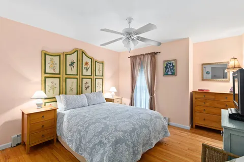 55 Laurel Lane, Sag Harbor, NY 11963