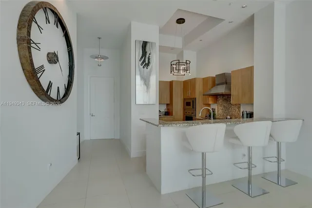 $5,500 | 1 North Ocean Boulevard, Unit 414, Pompano Beach, FL 33062