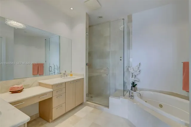 $5,500 | 1 North Ocean Boulevard, Unit 414, Pompano Beach, FL 33062