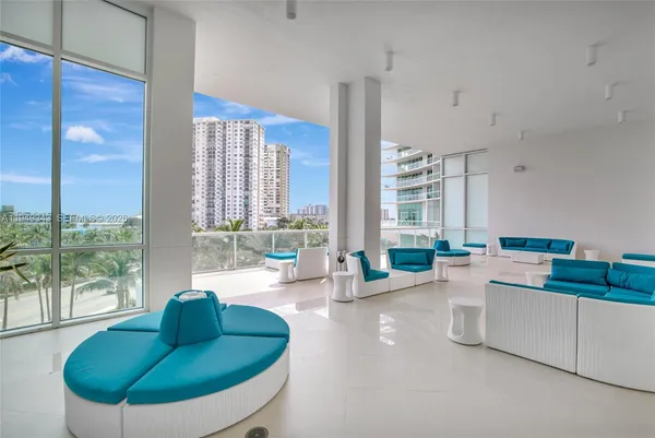 $5,500 | 1 North Ocean Boulevard, Unit 414, Pompano Beach, FL 33062