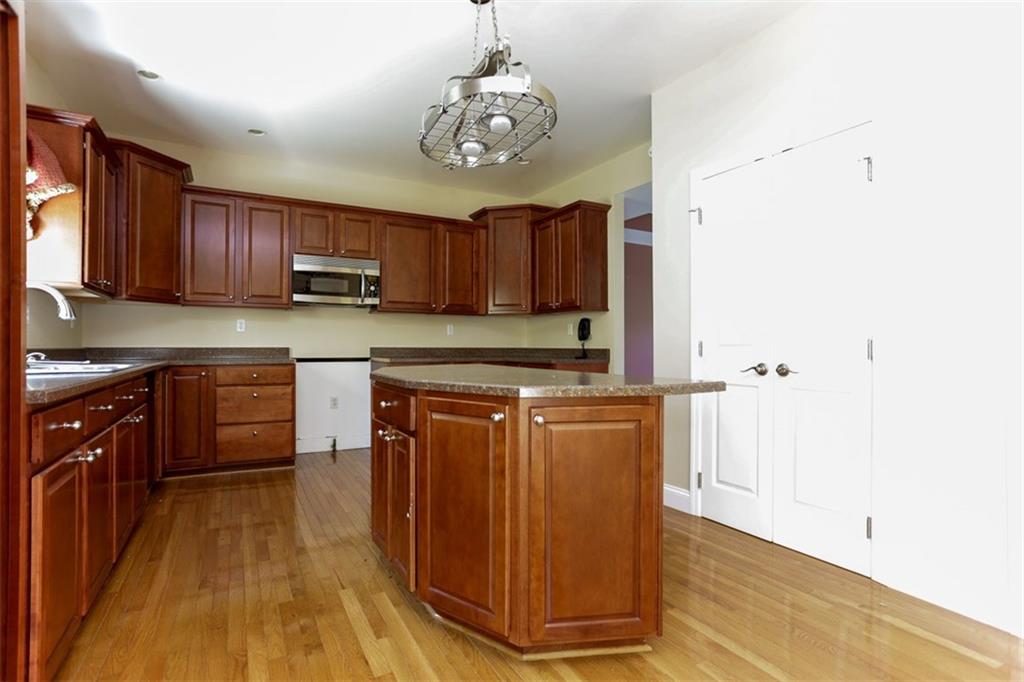 2231 Washington Road Pittsburgh, PA 15241 - Photo 23 of 25 Gallery Image 23