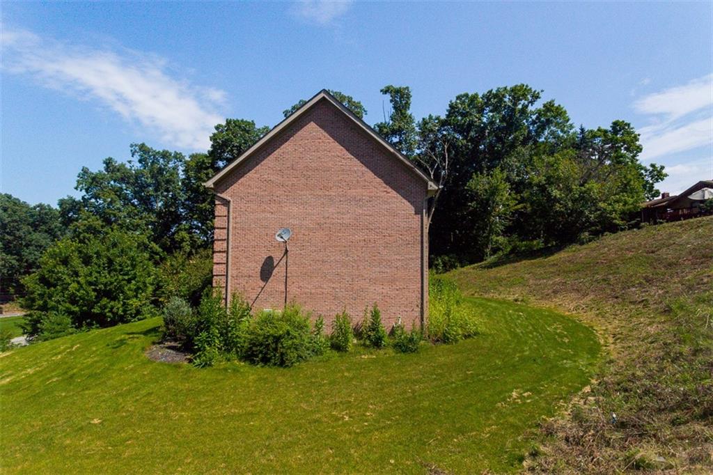 2231 Washington Road Pittsburgh, PA 15241 - Photo 4 of 25 Gallery Image 4