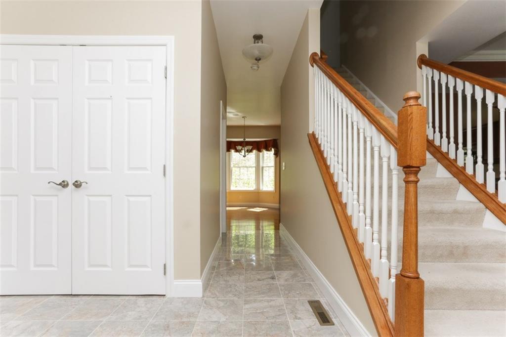 2231 Washington Road Pittsburgh, PA 15241 - Photo 5 of 25 Gallery Image 5