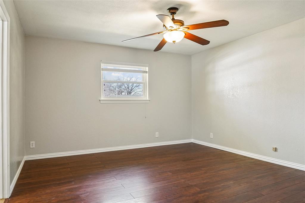 1506 Springbrook Street Corinth, TX 76210 - Photo 20 of 40