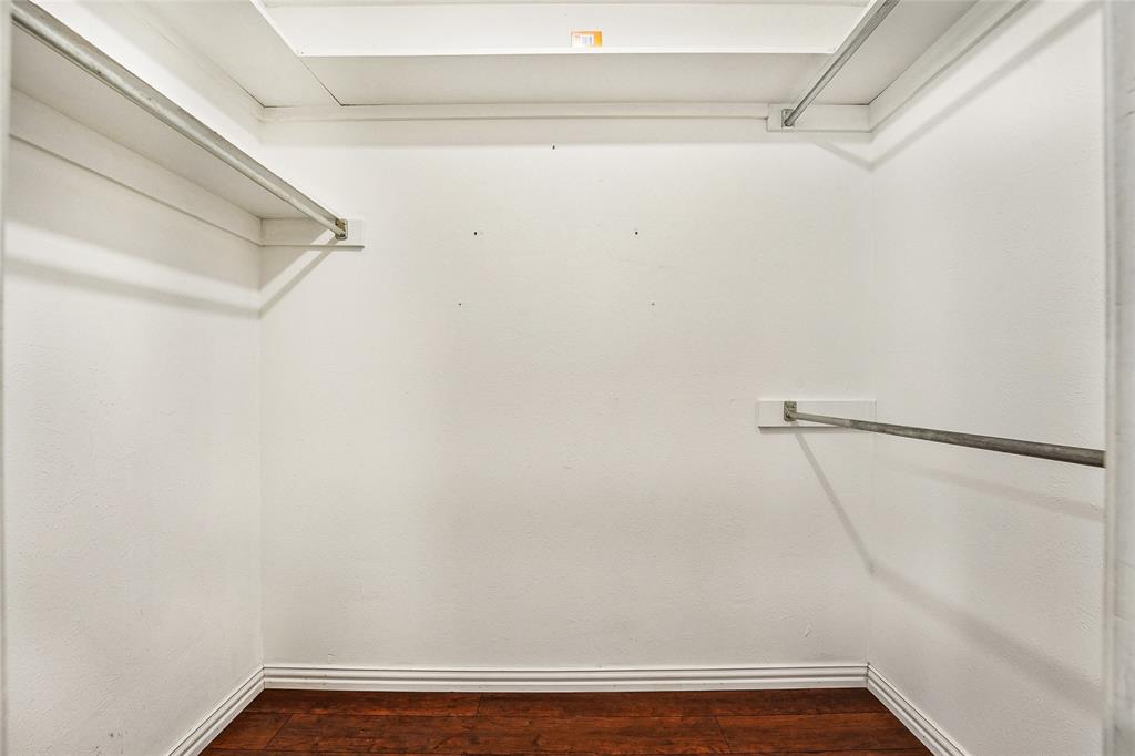 1506 Springbrook Street Corinth, TX 76210 - Photo 24 of 40 Walk in Closet