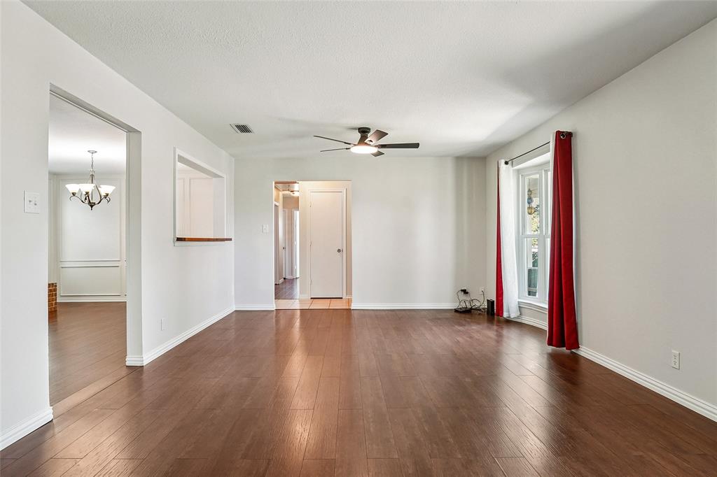 1506 Springbrook Street Corinth, TX 76210 - Photo 6 of 40 Flexible for Family, Dining, or living room.