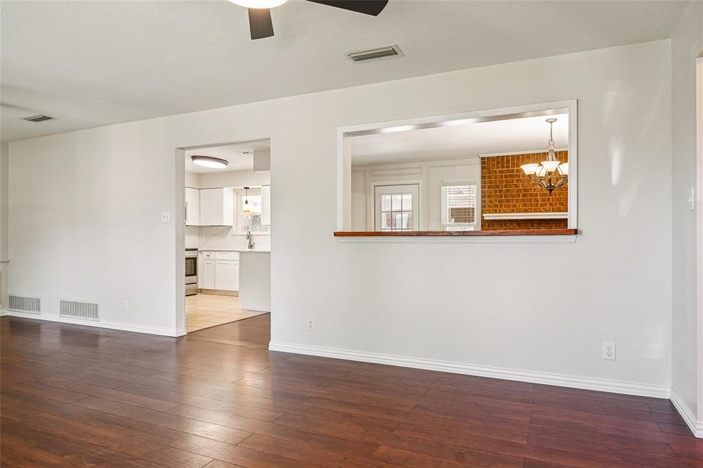 1506 Springbrook Street Corinth, TX 76210 - Photo 7 of 40 Flexible for Family, Dining, or living room.