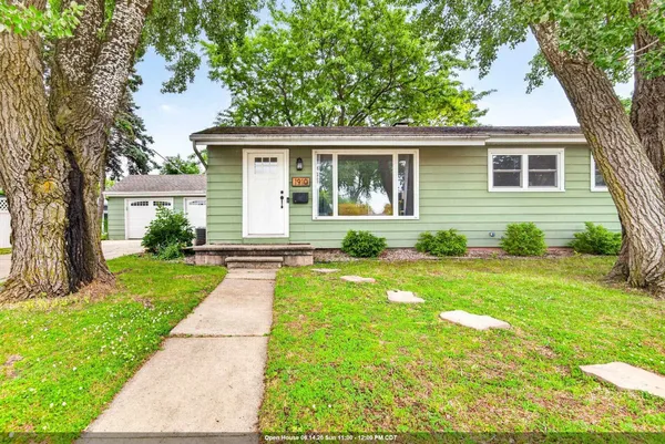 $229,900 | 1910 Georgia Street, Oshkosh, WI 54902