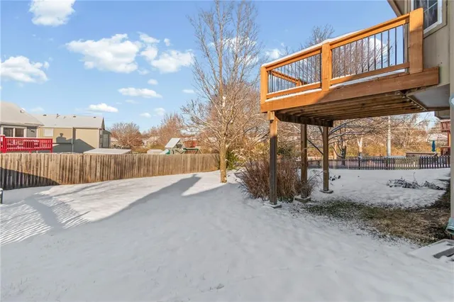 $360,000 | 1020 Northeast Woodbury Lane, Lee's Summit, MO 64086